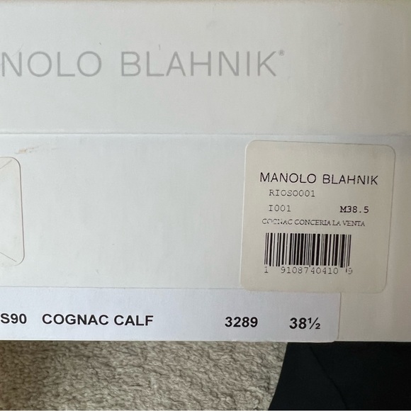 📍SOLD📍Manolo Blahnik Rioso Buckle Sandals - Picture 8 of 9